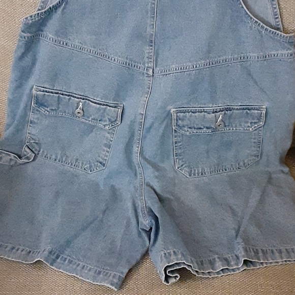 Orig. Disney romper - Picture 3 of 10